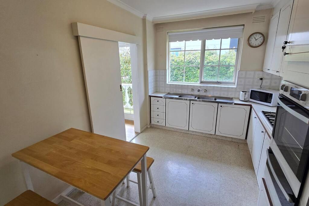 Elsternwick Easy Living - 2 Bedroom Sleeping 4 Melbourne Exterior photo