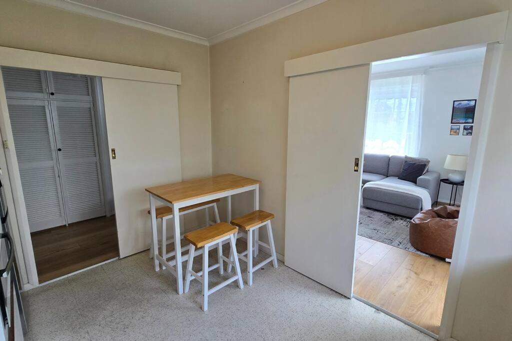 Elsternwick Easy Living - 2 Bedroom Sleeping 4 Melbourne Exterior photo