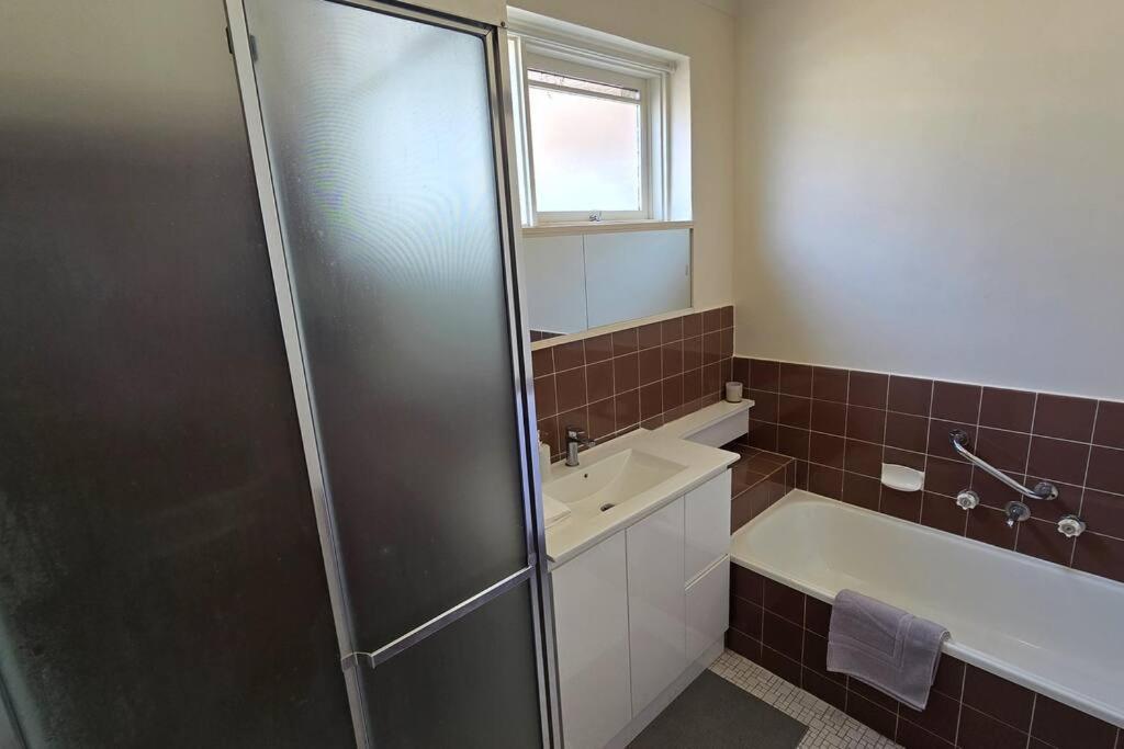 Elsternwick Easy Living - 2 Bedroom Sleeping 4 Melbourne Exterior photo